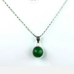 Natural AAA & Green Agate Pendant & Necklace